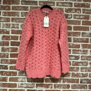 NWT Zara Pink Wool Blend Oversized Scalloped Knit Sweater size XS S